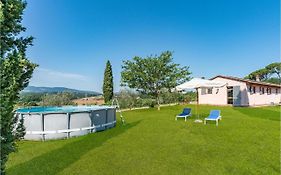 Awesome Home In Chiusi With Outdoor Swimming Pool